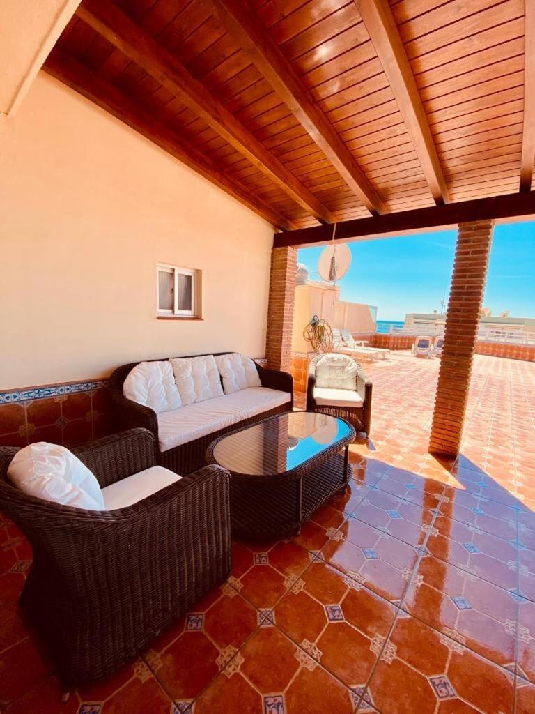 Gran Atico Al Lado De La Playa Apartment Torrox Exterior foto